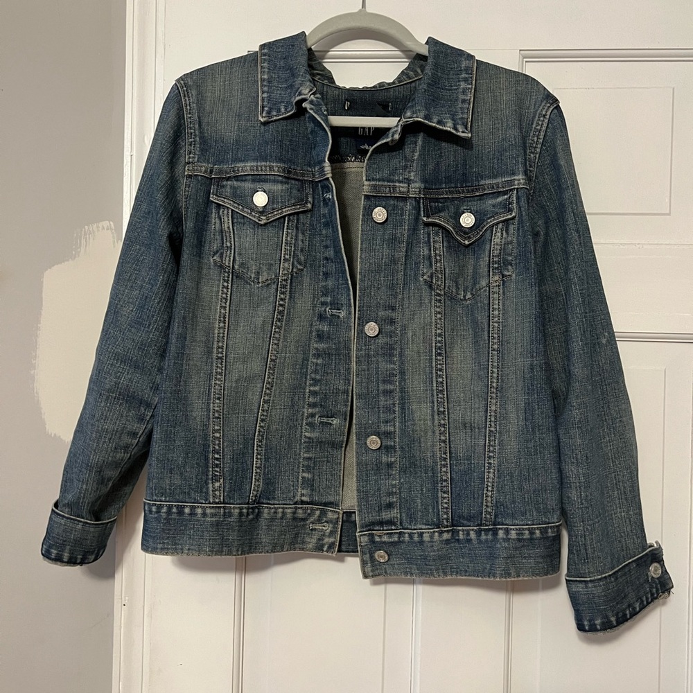 GAP Women’s Jean Jacket